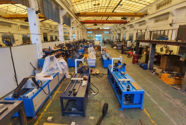 angle steel punching and cutting-2.jpg